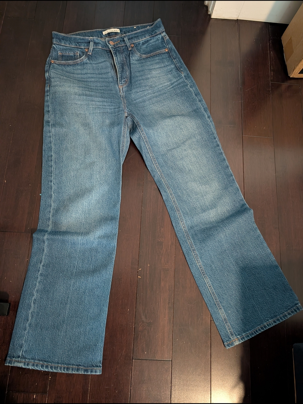 LOFT Wide-Leg Jeans in Medium Blue Wash 25p or 0p